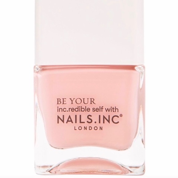 New Nails Inc. Polish in Fly By At Victoria 45 Second Speedy Gloss - Picture 1 of 10
